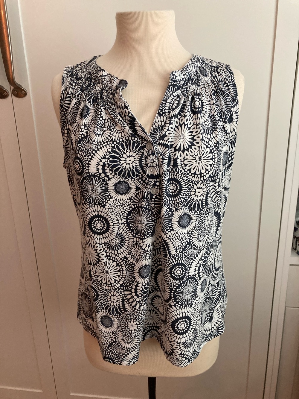 DEPT222 sleeveless top